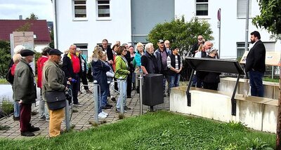 Bürgermeister Stefan Frank Bürgermeister Stefan Frank begrüßt die Teilnehmer